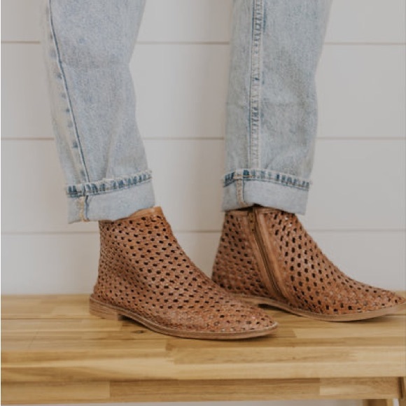 NWOT Free People Cayne Woven Bootie - Picture 5 of 6